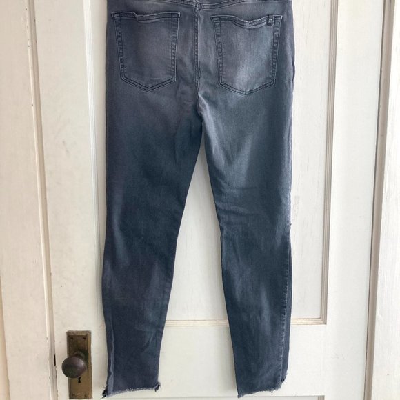 Joe's Jeans Georgina Skinny in Grey - Picture 3 of 5